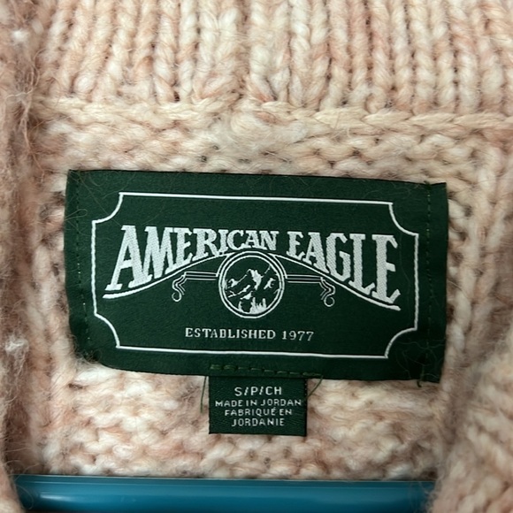 American Eagle wool blend cable knit light pink cream sweater size small ♦️ - Picture 4 of 6